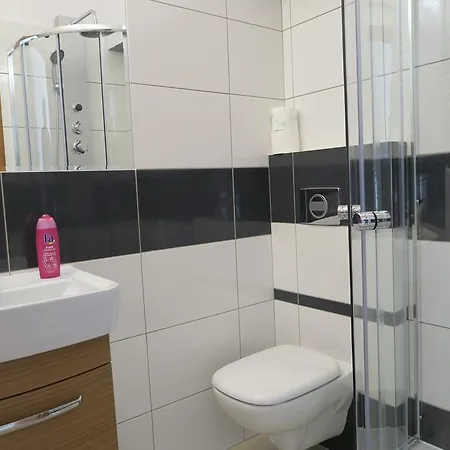 Apartman Apartament Optihome