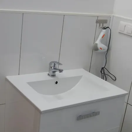 Apartman Apartament Optihome